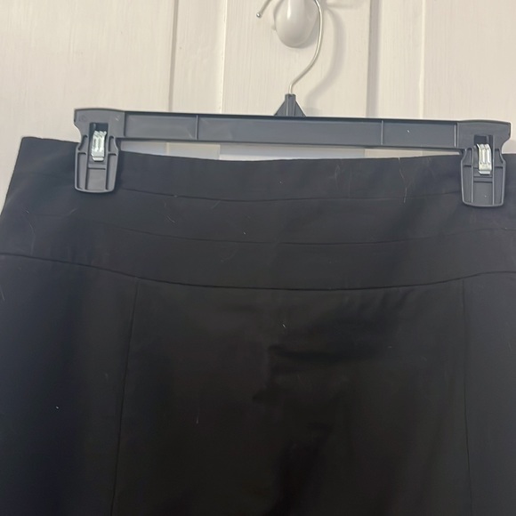 H and m skirt - Picture 2 of 5